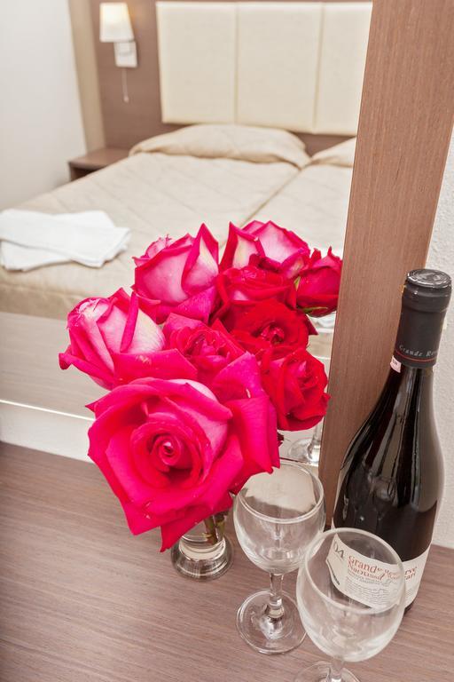 Akti Fine Rooms Szkópelosz Kültér fotó